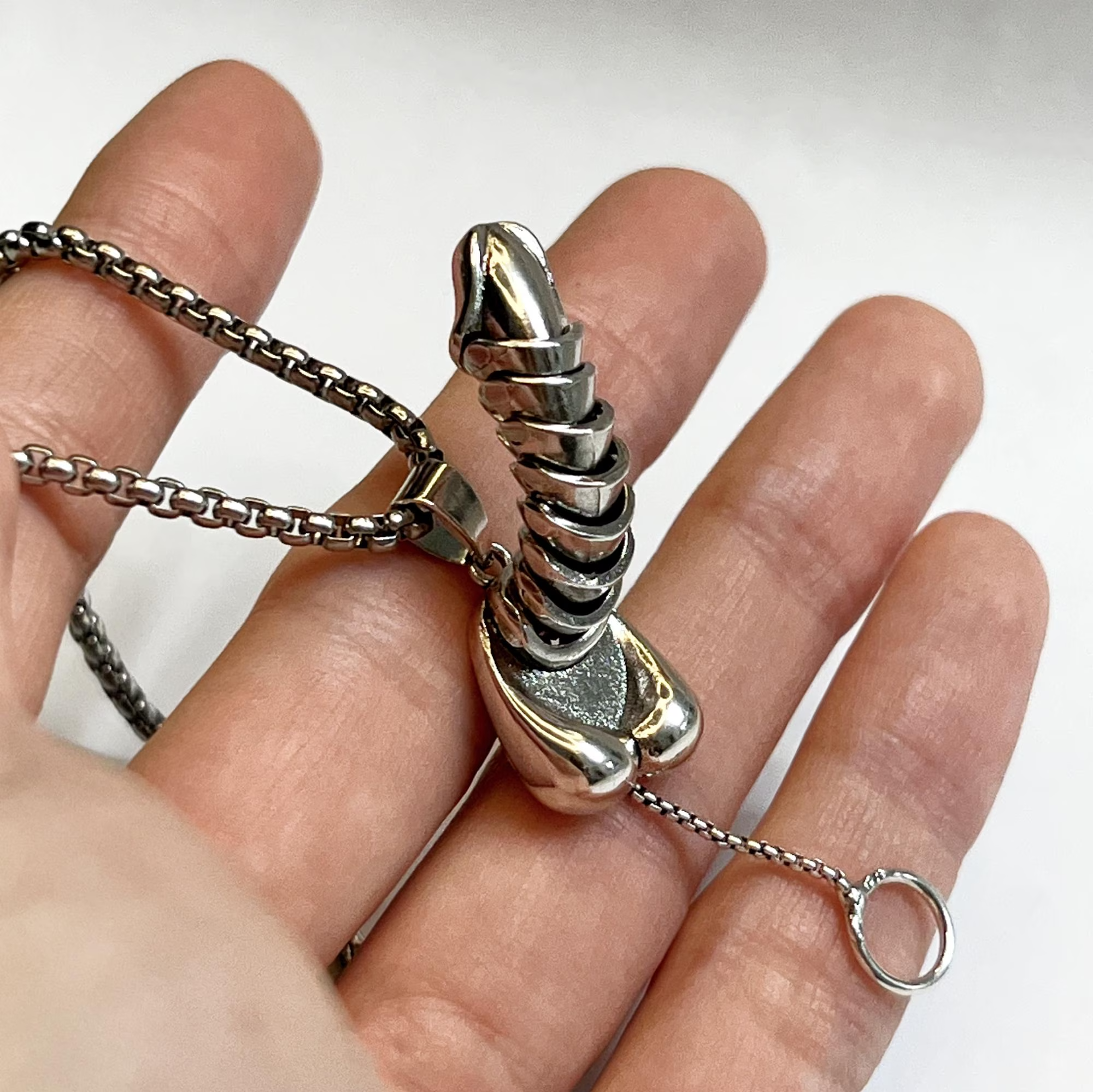 Erectable Penis Necklace🤣🤣